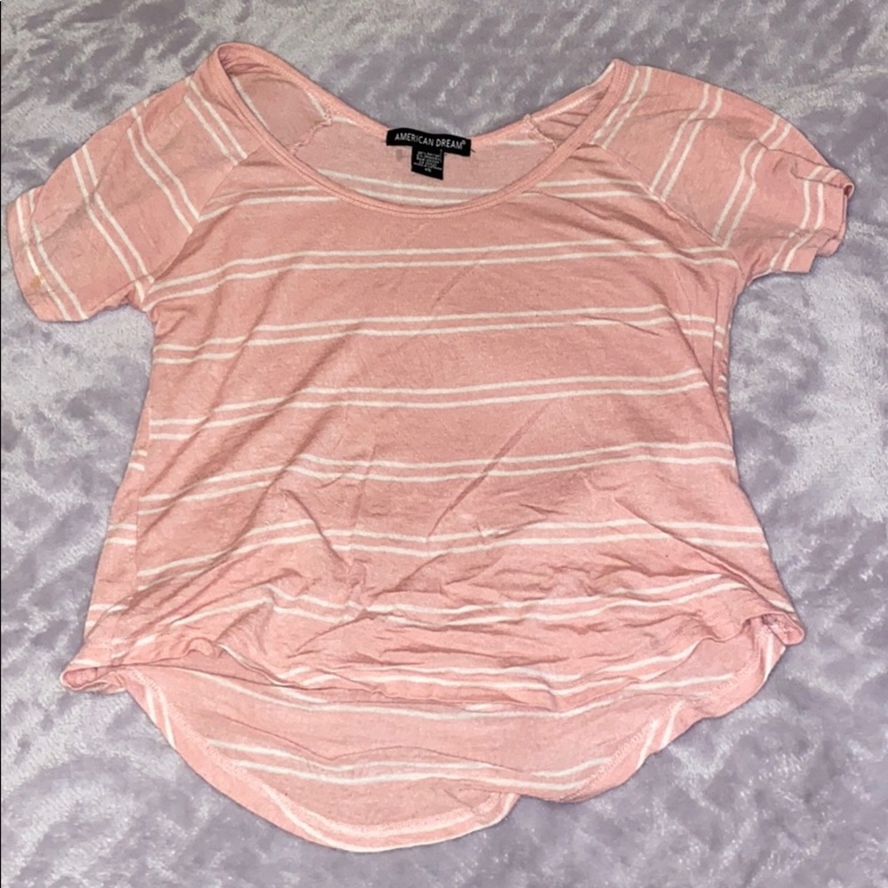 loose slight cropped shirt